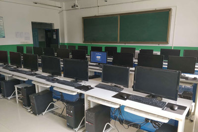 开阳县职业技术学校计算机平面设计(广告传媒及辅助设计方向)